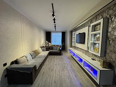 Satılır 3 otaqlı mənzil 80 m² — Bakı 3 otaq 80.00 m²