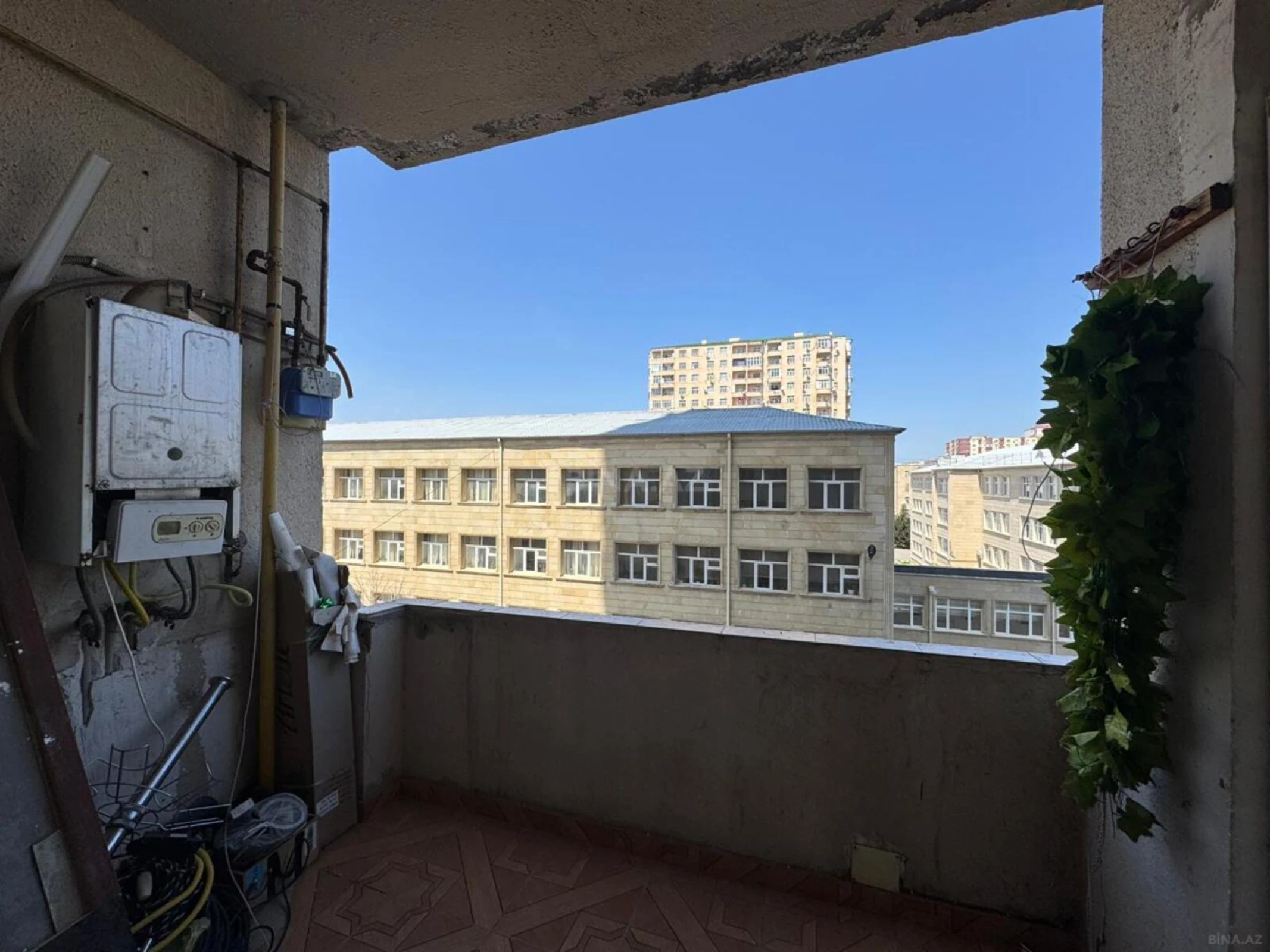 Satılır 3 otaqlı mənzil 80 m²
