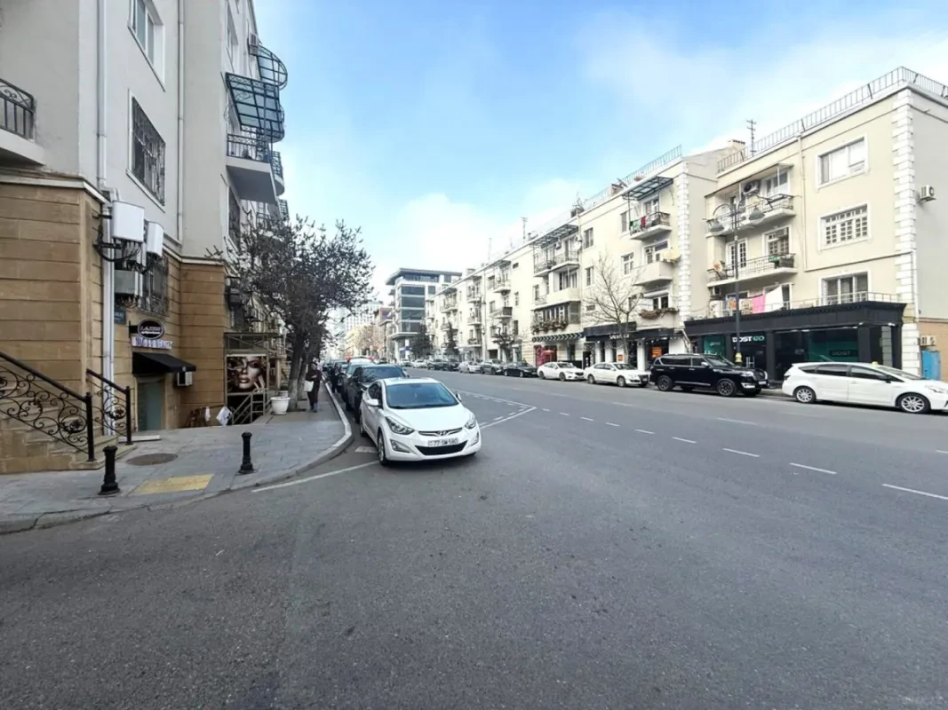 Satılır 2 otaqlı mənzil 45 m²