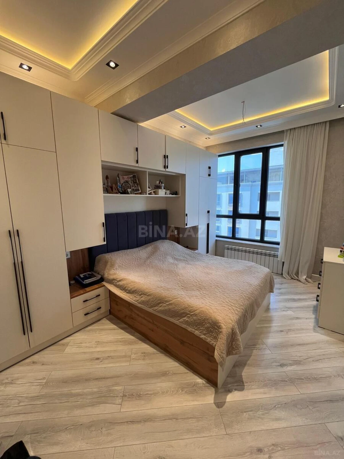 Kirayə verilir 3 otaqlı mənzil 120 m²