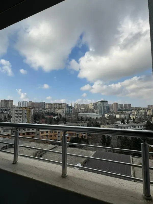 Kirayə verilir 3 otaqlı mənzil 70 m²