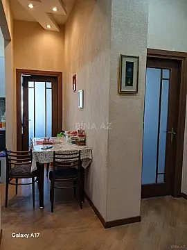 Kirayə verilir 2 otaqlı mənzil 65 m²