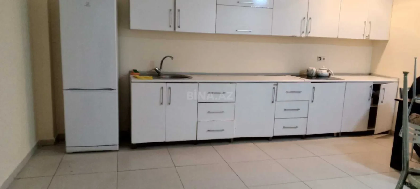 Kirayə verilir 7 otaqlı ofis 230 m²