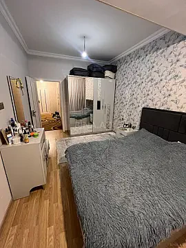 Satılır 2 otaqlı mənzil 57 m²