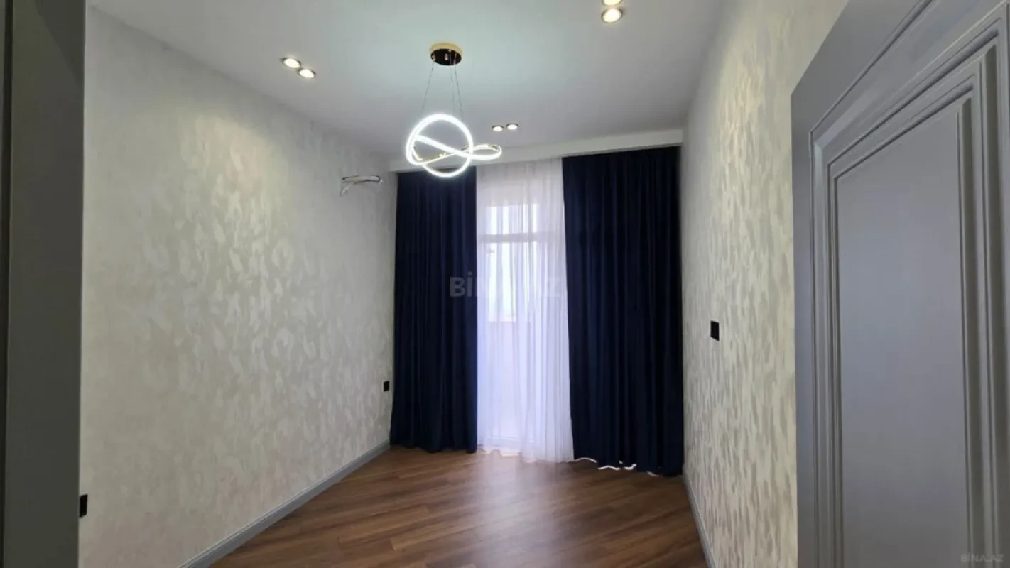 Satılır 3 otaqlı mənzil 80 m²