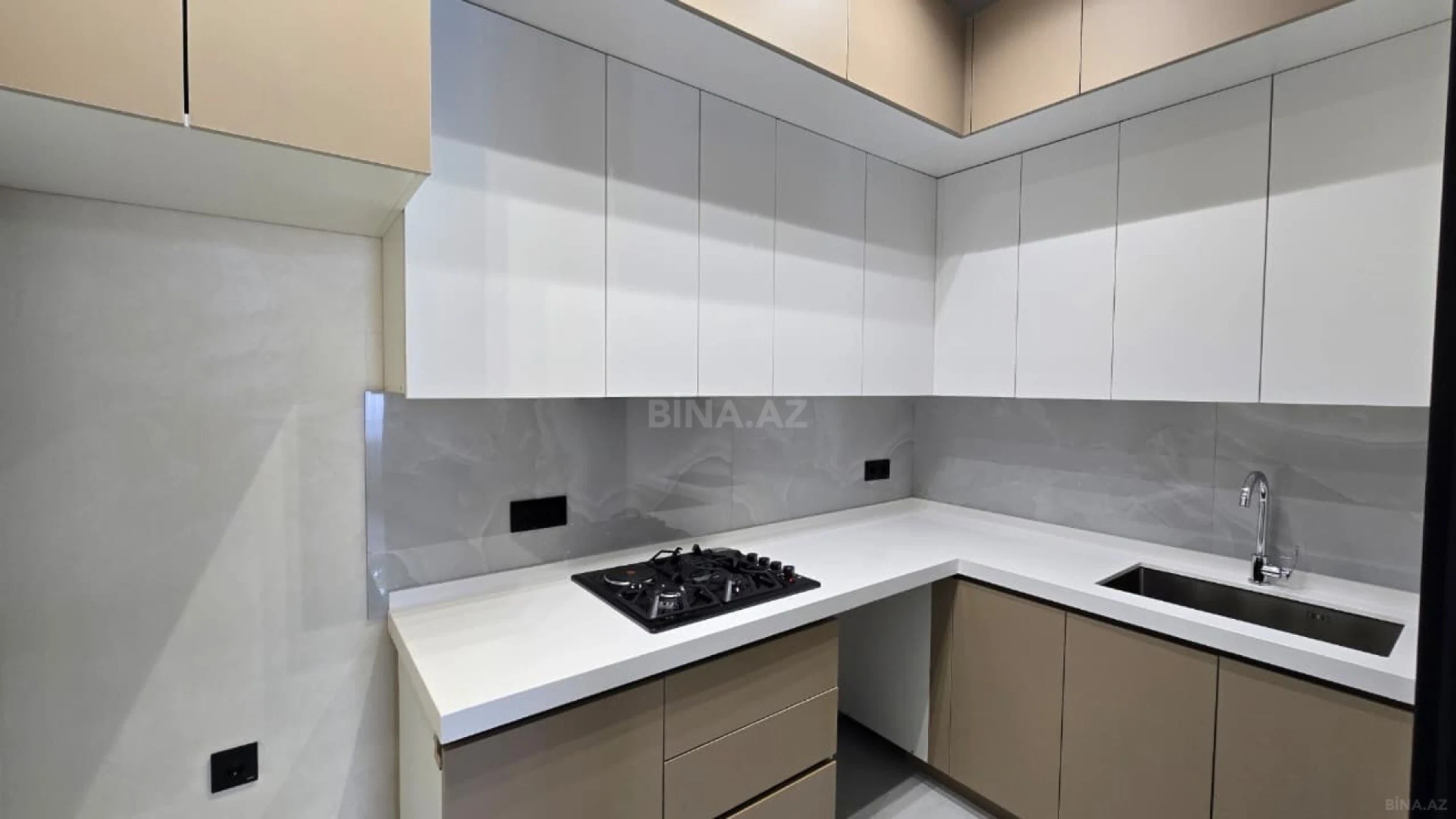 Satılır 3 otaqlı mənzil 80 m²