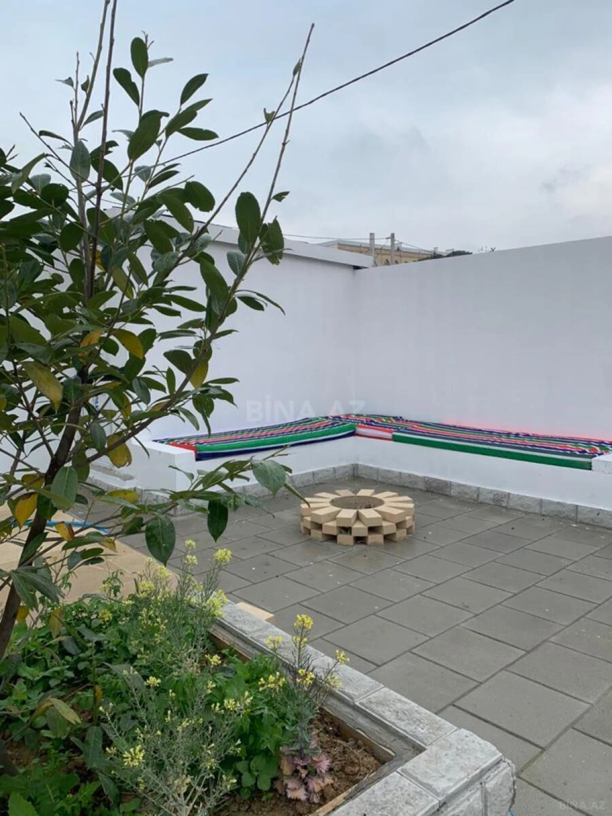 Kirayə verilir 4 otaqlı həyət evi 200 m²