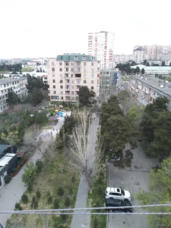 Satılır 2 otaqlı mənzil 45 m²