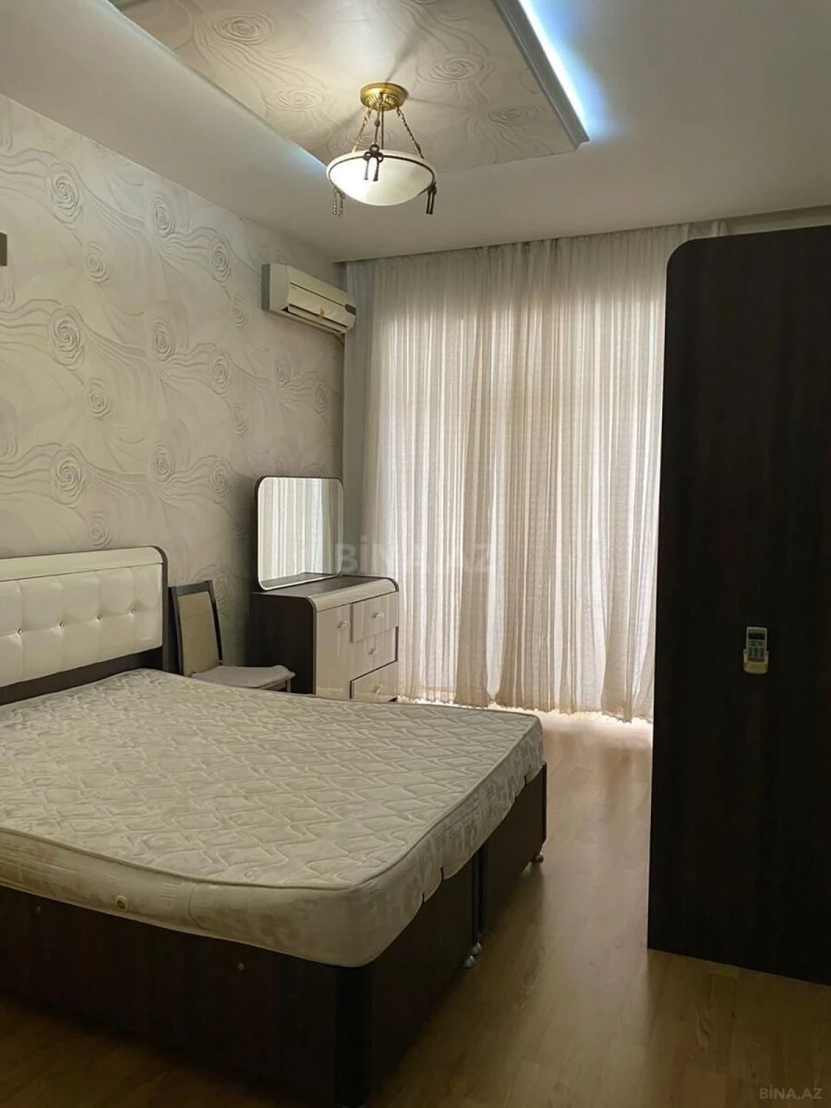 Kirayə verilir 3 otaqlı mənzil 90 m²