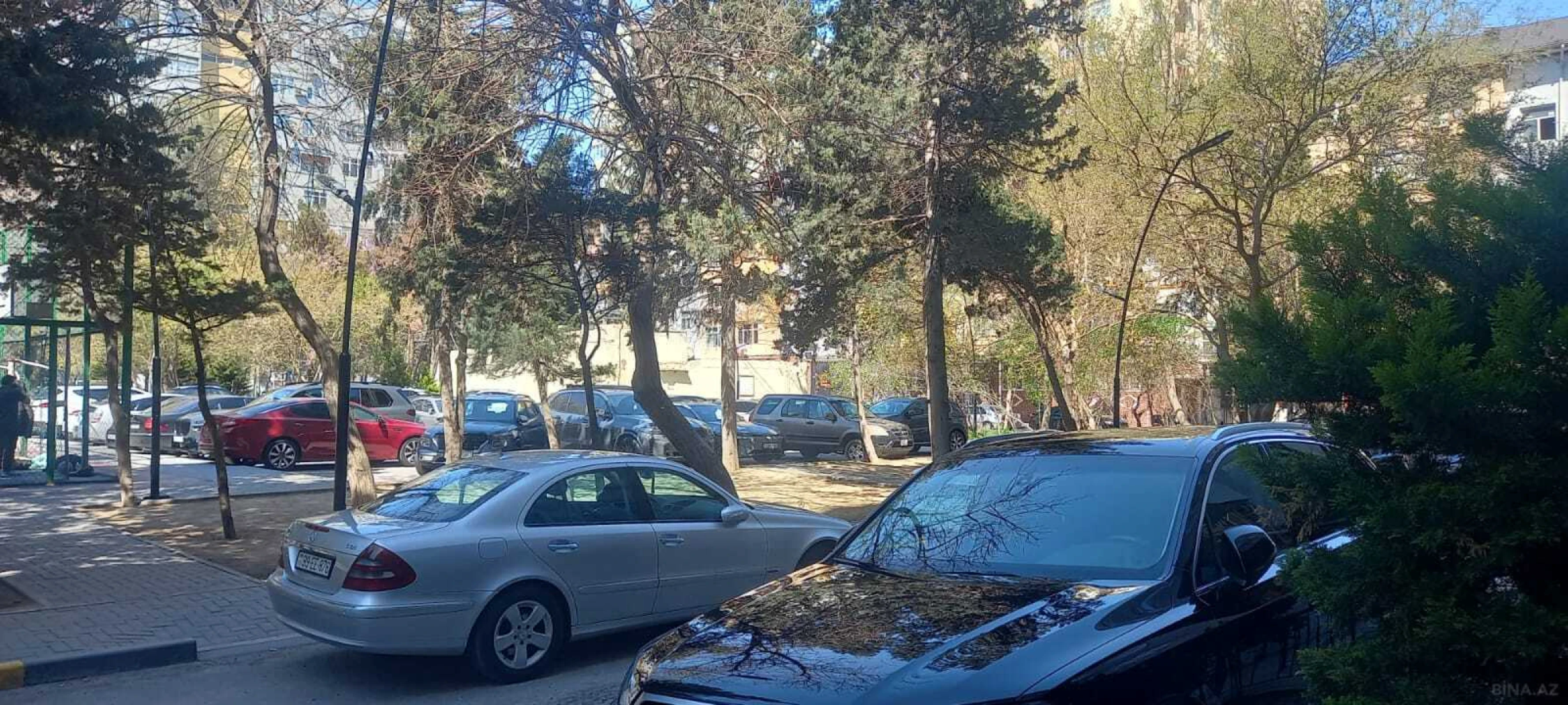 Satılır 1 otaqlı mənzil 50 m²