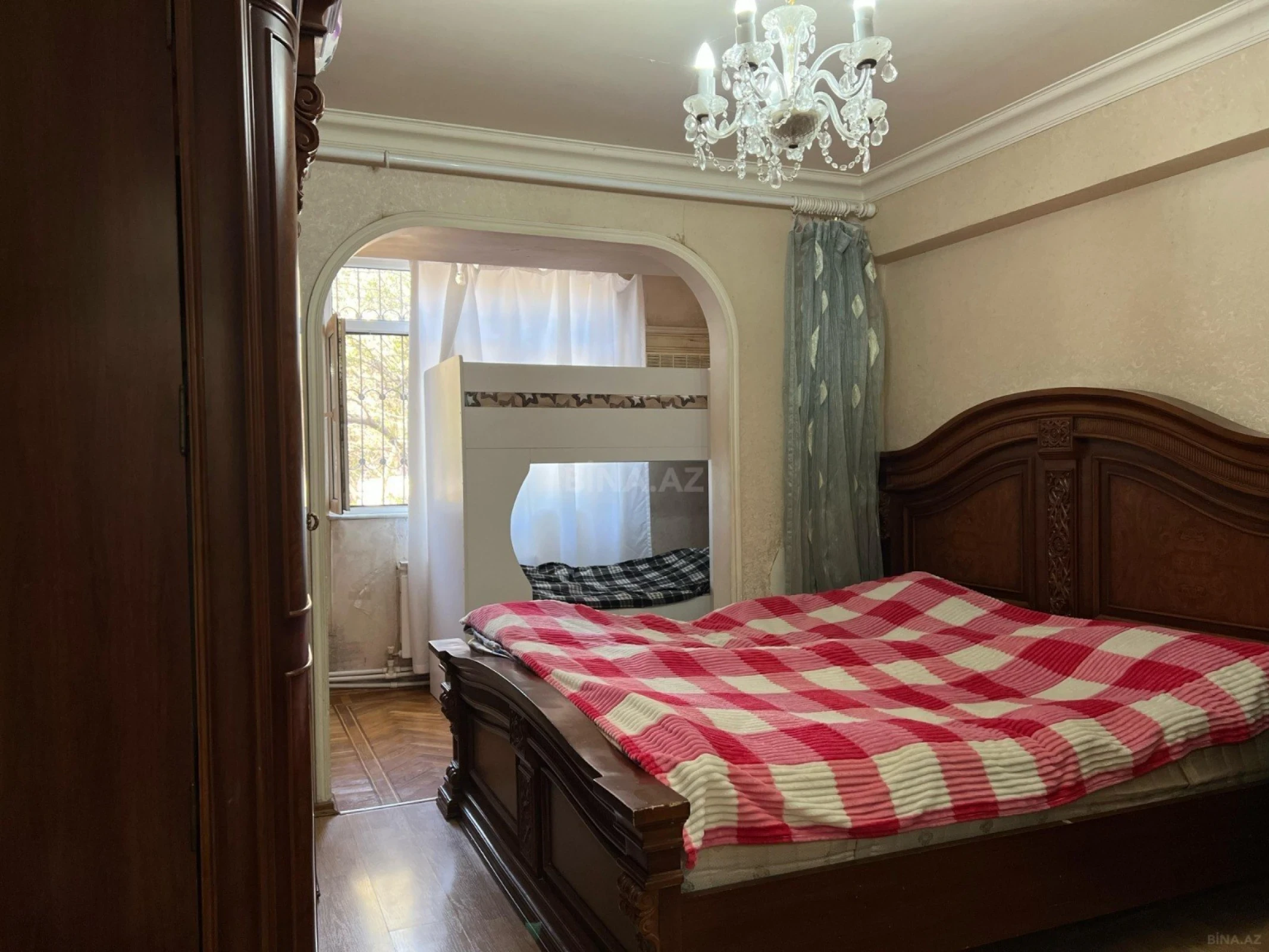 Satılır 1 otaqlı mənzil 50 m²