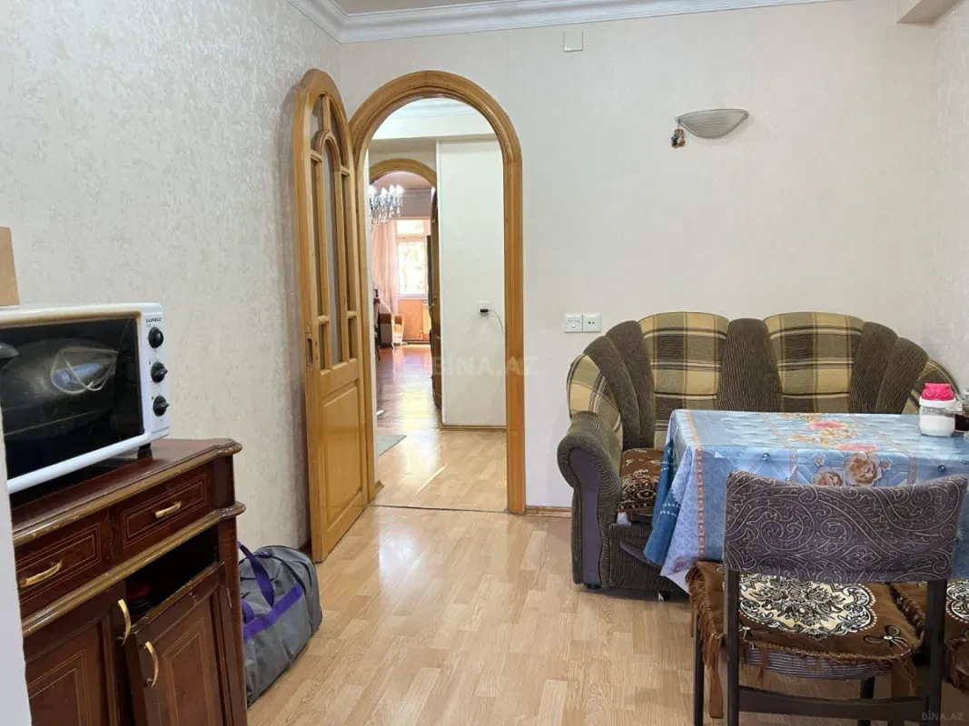 Satılır 1 otaqlı mənzil 50 m²