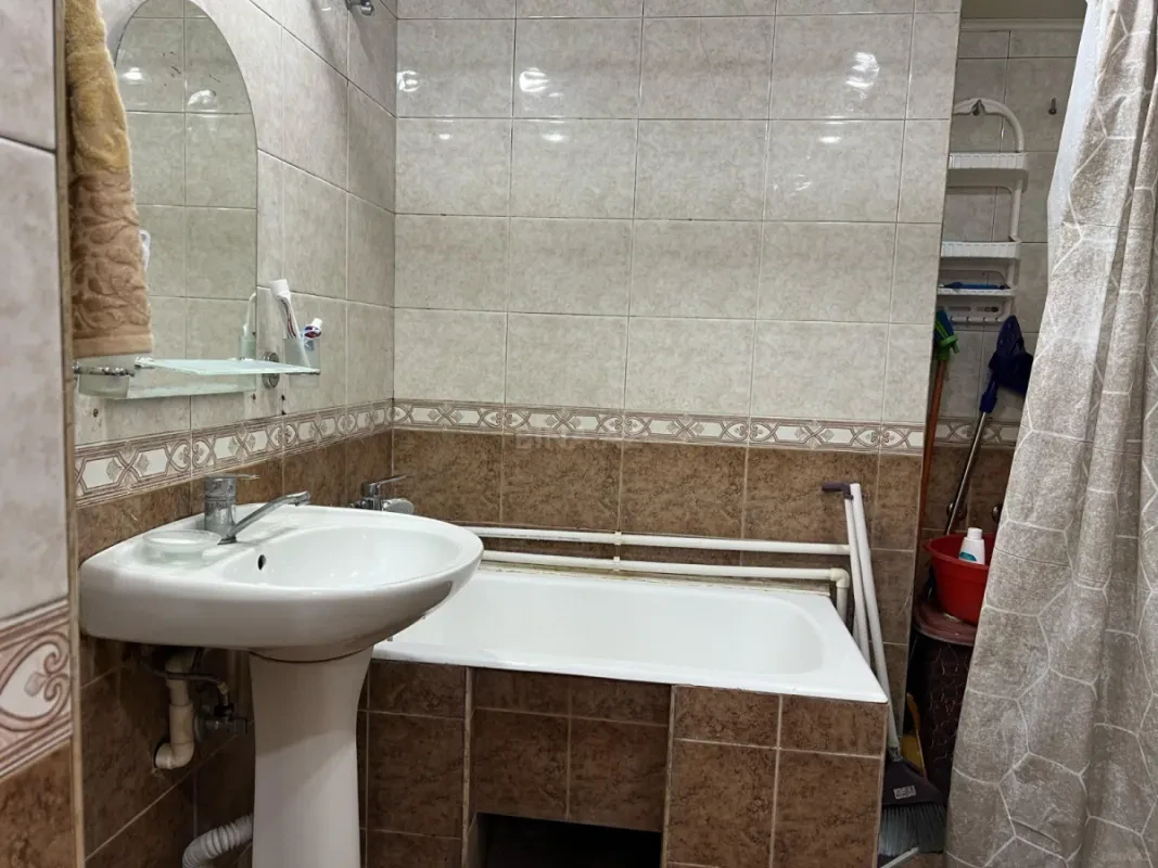 Satılır 1 otaqlı mənzil 50 m²