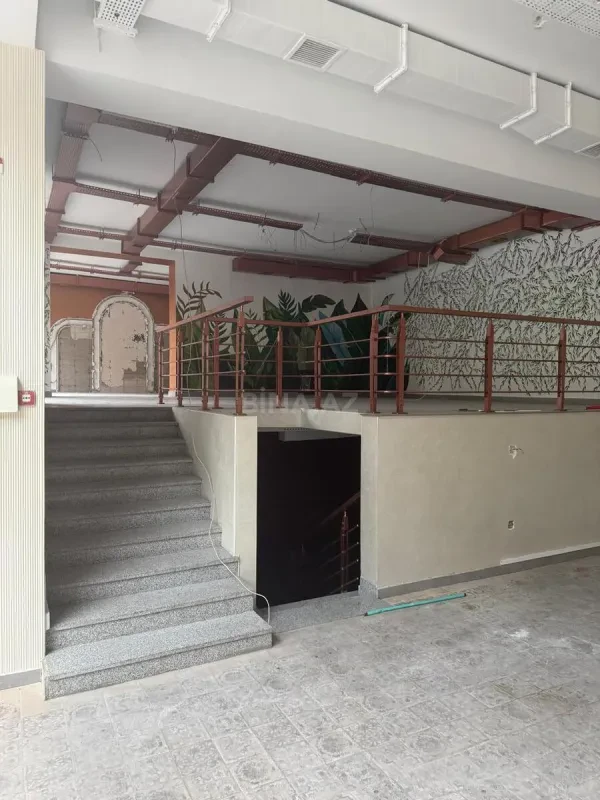Kirayə verilir obyekt 200 m²