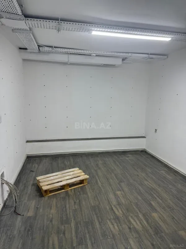 Kirayə verilir obyekt 200 m²