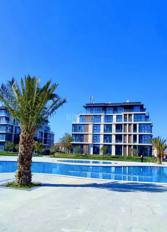 Kirayə verilir 2 otaqlı mənzil 77 m²