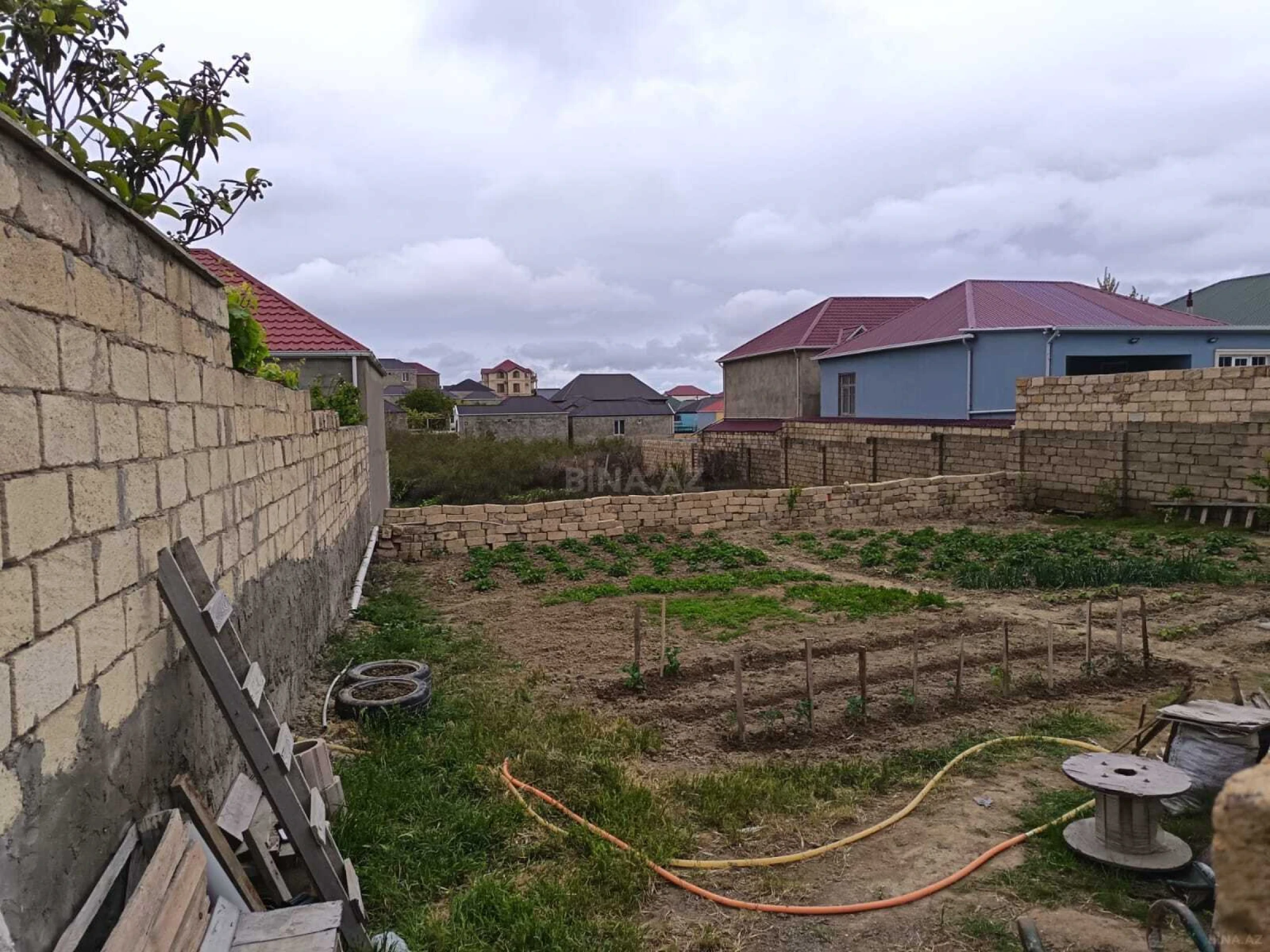Satılır torpaq sahəsi 3 m²