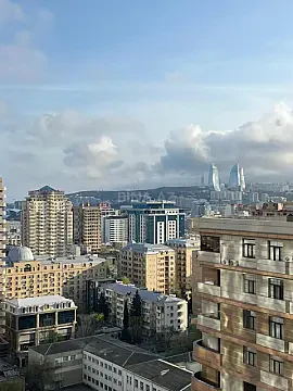 Kirayə verilir 3 otaqlı mənzil 110 m²