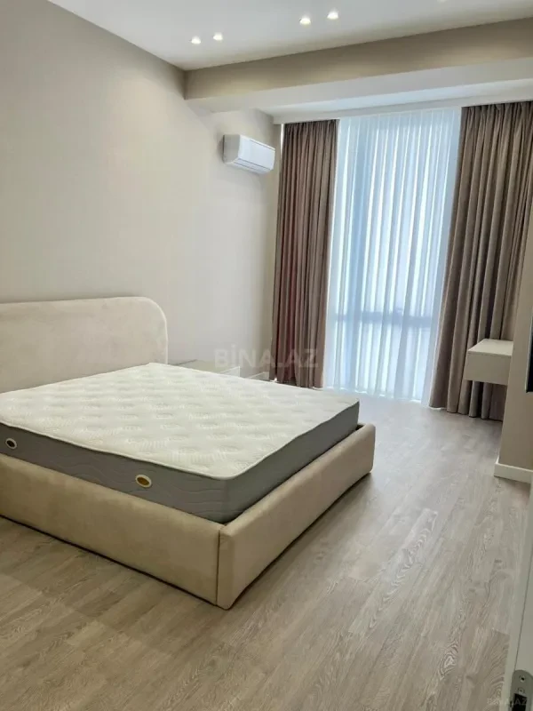 Kirayə verilir 3 otaqlı mənzil 110 m²