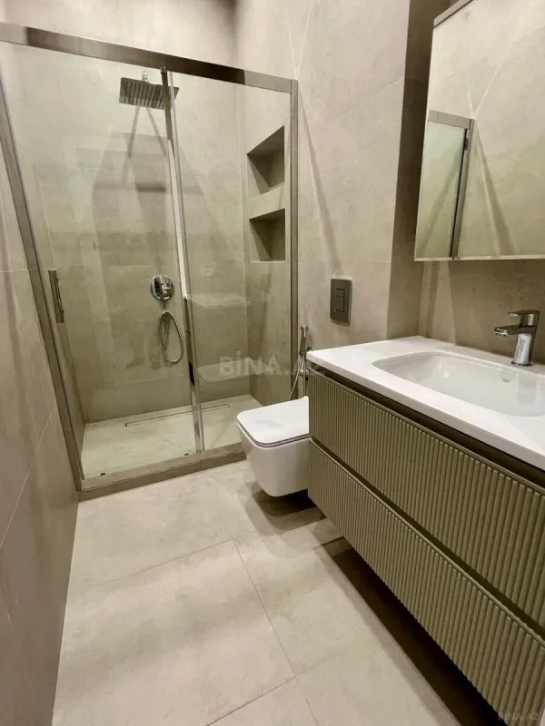 Kirayə verilir 3 otaqlı mənzil 110 m²