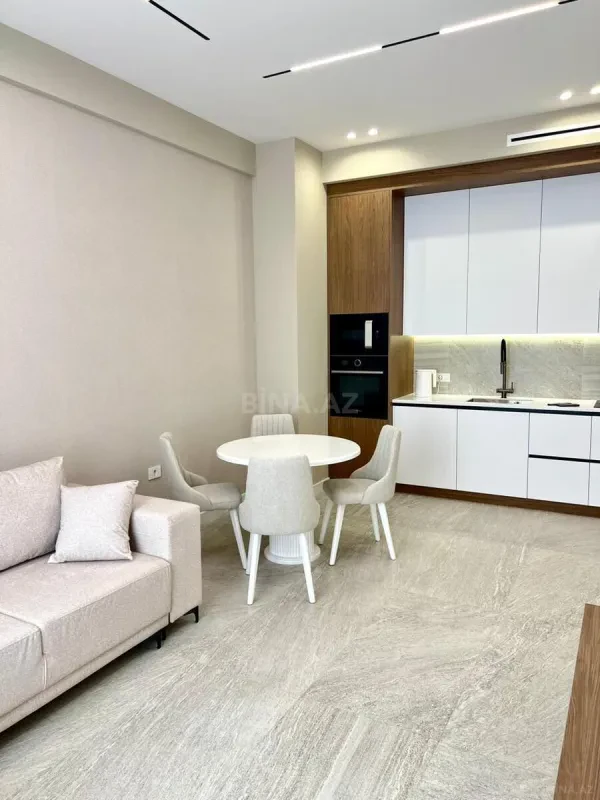 Kirayə verilir 3 otaqlı mənzil 110 m²