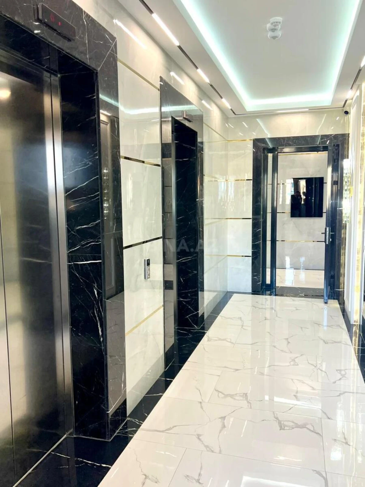 Kirayə verilir 3 otaqlı mənzil 110 m²