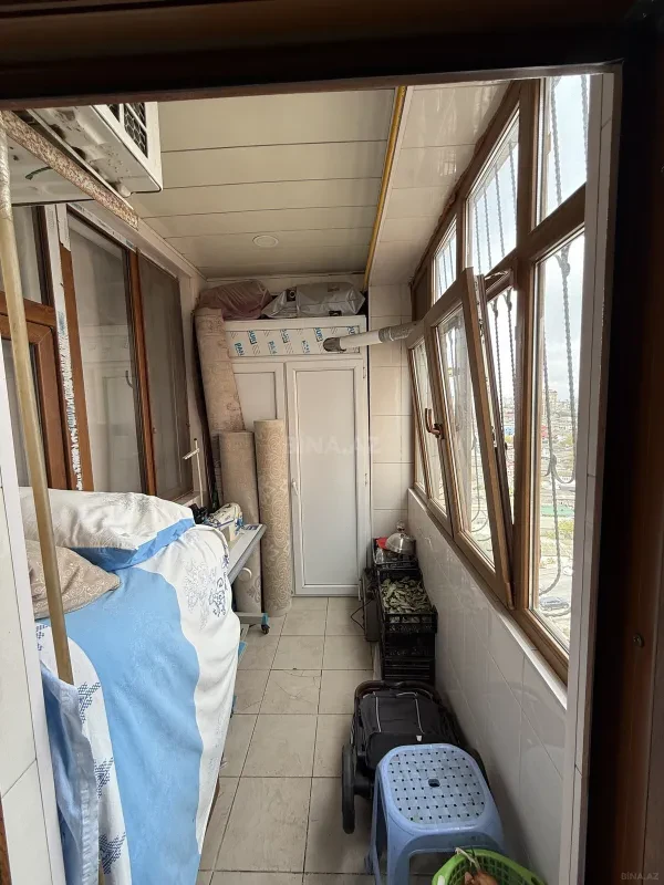 Satılır 4 otaqlı mənzil 133 m²