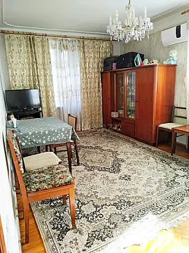 Kirayə verilir 2 otaqlı mənzil 40 m²