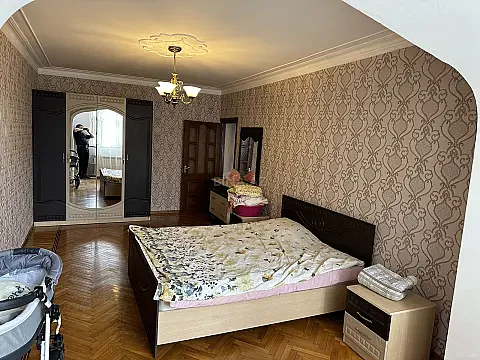 Kirayə verilir 3 otaqlı mənzil 85 m²