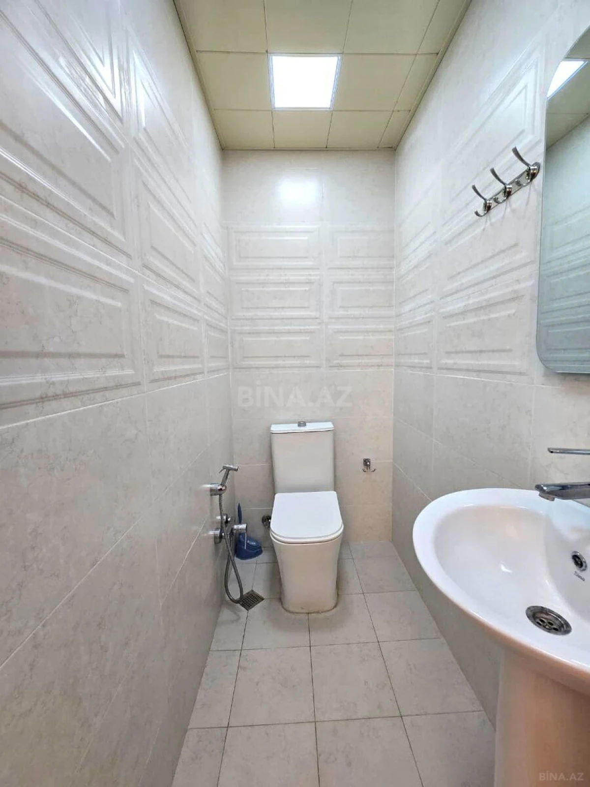 Satılır 3 otaqlı mənzil 120 m²