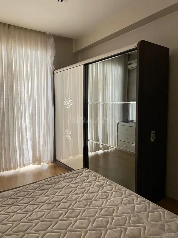 Kirayə verilir 3 otaqlı mənzil 90 m²