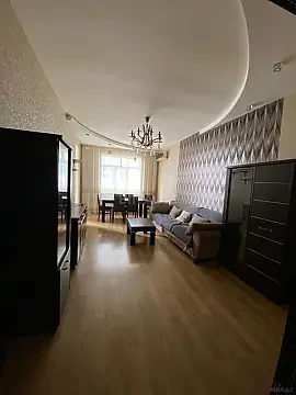 Kirayə verilir 3 otaqlı mənzil 90 m² — Bakı 3 otaq 90.00 m²