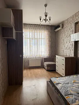 Kirayə verilir 3 otaqlı mənzil 90 m²