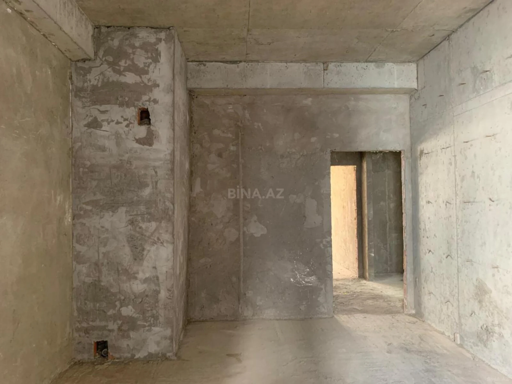 Satılır 3 otaqlı mənzil 120 m²