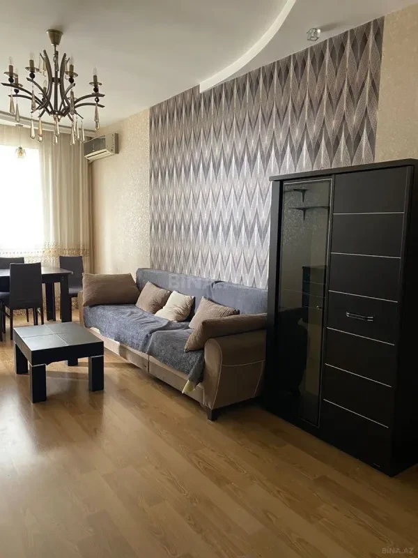 Kirayə verilir 3 otaqlı mənzil 87 m²