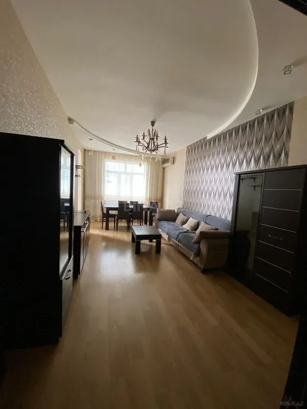 Kirayə verilir 3 otaqlı mənzil 87 m²