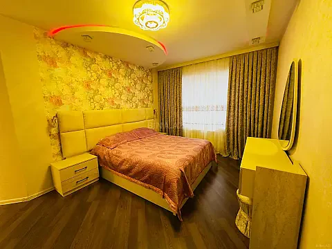 Kirayə verilir 3 otaqlı mənzil 115 m² — Bakı 3 otaq 115.00 m²
