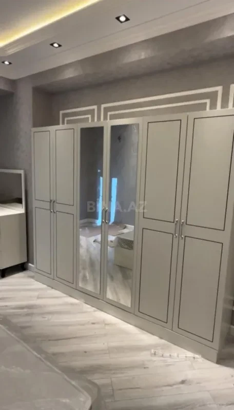 Kirayə verilir 3 otaqlı mənzil 110 m²