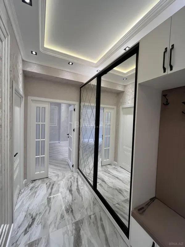 Kirayə verilir 3 otaqlı mənzil 110 m²