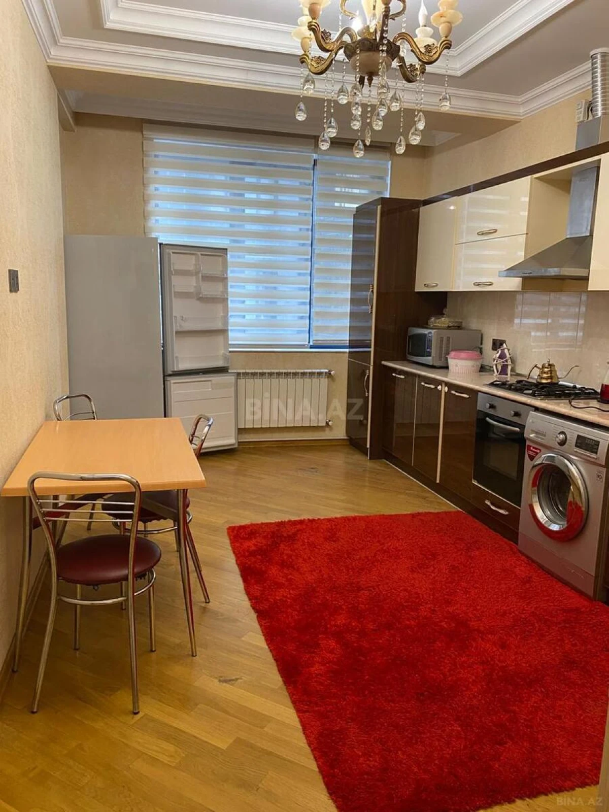 Satılır 3 otaqlı mənzil 120 m²
