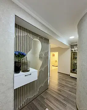 Satılır 3 otaqlı mənzil 82 m²