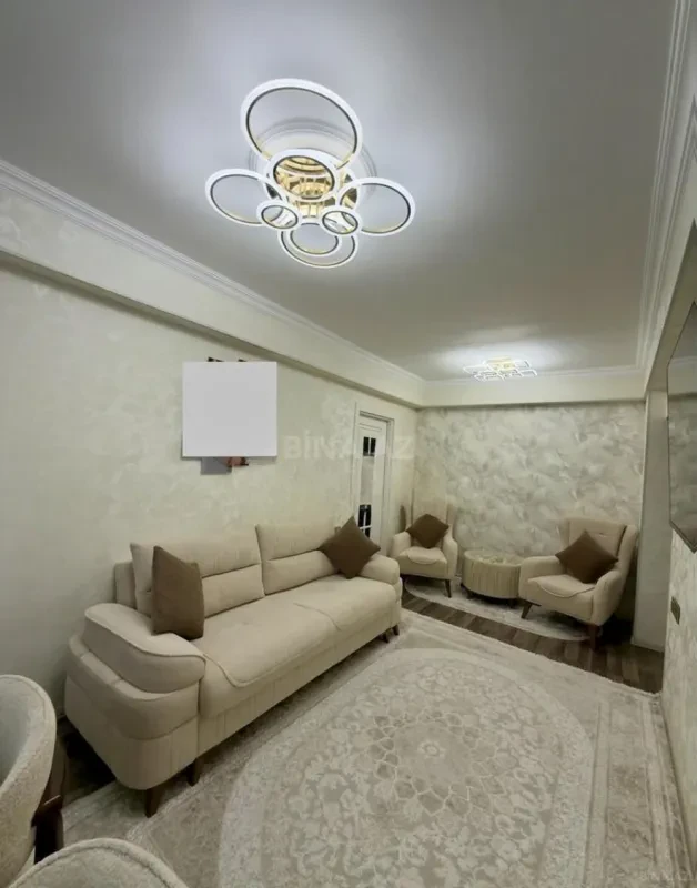 Satılır 3 otaqlı mənzil 82 m²