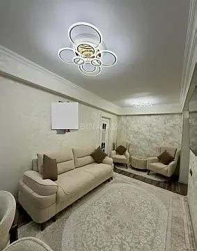 Satılır 3 otaqlı mənzil 82 m²