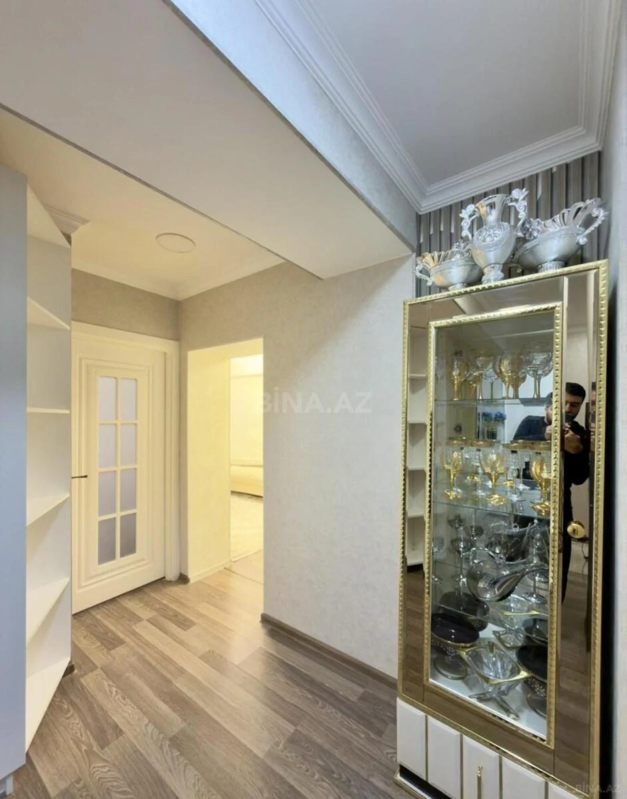 Satılır 3 otaqlı mənzil 82 m²