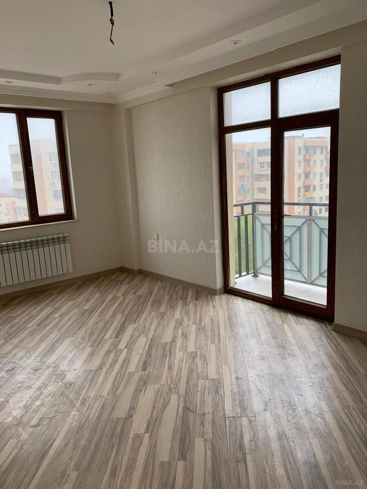 Satılır 3 otaqlı mənzil 81 m²