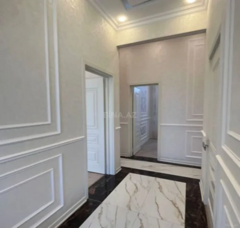 Satılır 4 otaqlı həyət evi 250 m²