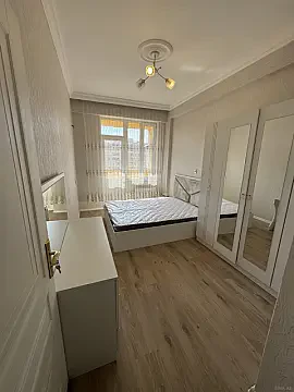 Kirayə verilir 2 otaqlı mənzil 58 m²