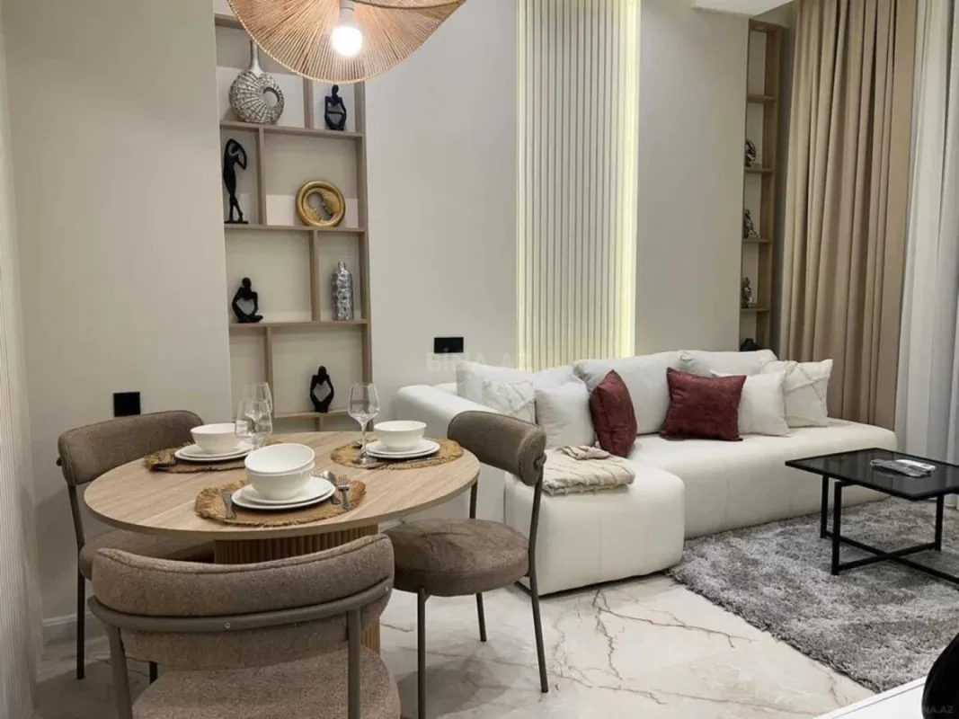 Kirayə verilir 2 otaqlı mənzil 58 m²