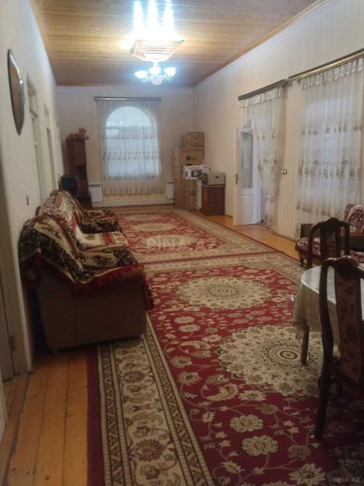 Satılır 4 otaqlı həyət evi 180 m²
