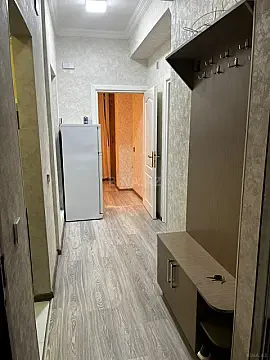 Kirayə verilir 2 otaqlı mənzil 42 m²
